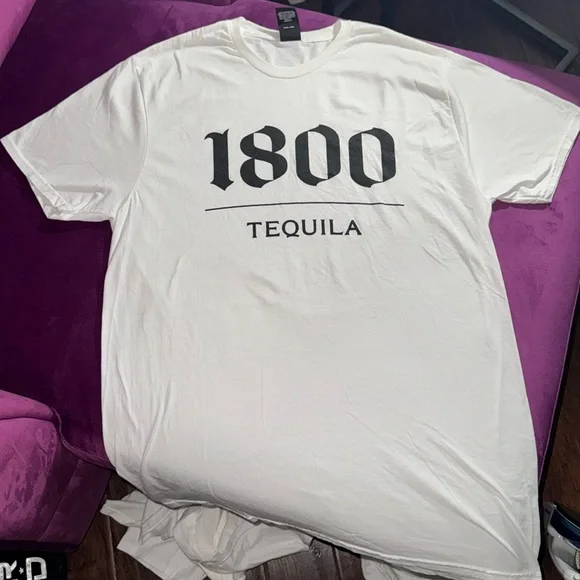 1800 tequila white black T-shirt shortsleeve sizes 2 adult Large, 1 adult medium - Picture 1 of 7